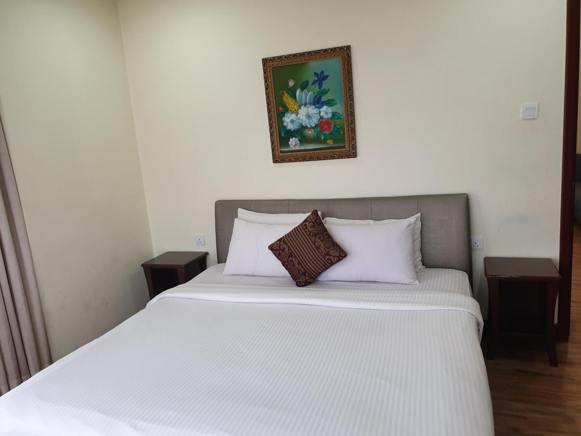 Apartment Kl Elegant At Times Square