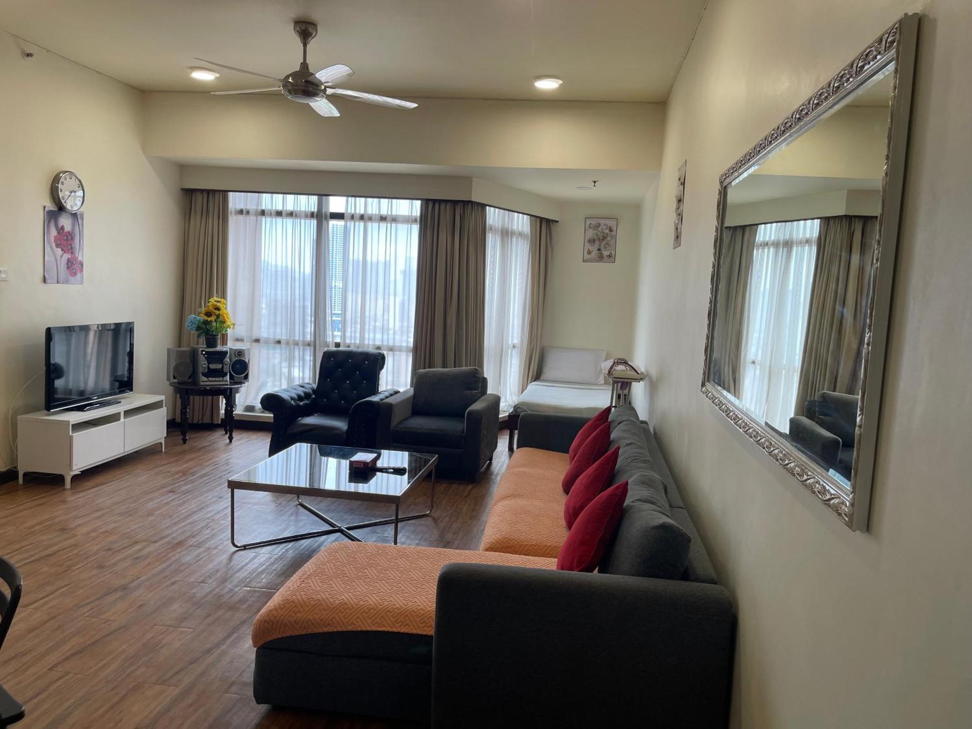 Apartment Kl Elegant At Times Square *