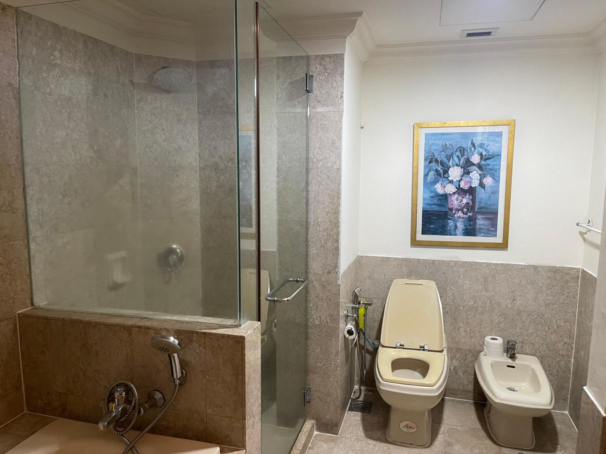Apartment Kl Elegant At Times Square